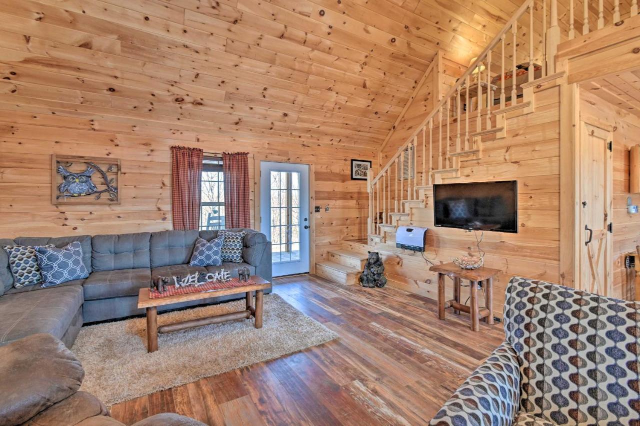 Quiet And Secluded Berea Cabin On 70-Acre Farm! Exterior photo
